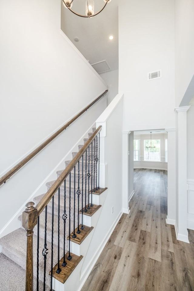 5270 Copse Dr - Photo 7 of 50