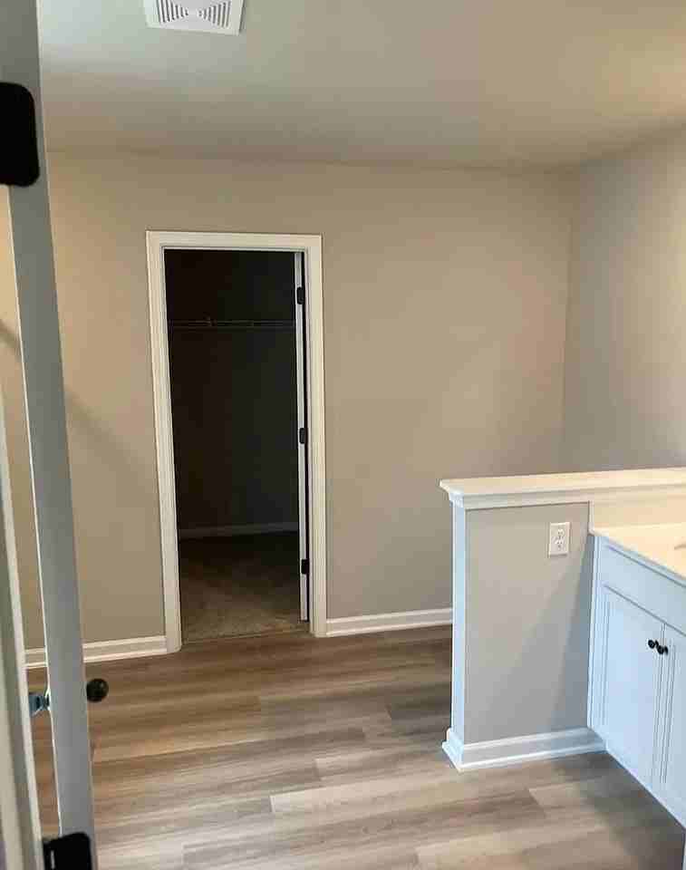 10644 Stovall Pl - Photo 3 of 24