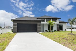 4020 Ne 23rd Ave - Photo 1 of 1