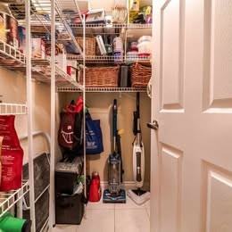 2741 East Hastings Street - Photo 3 of 16