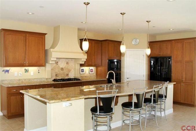 1148 Vaquero Way - Photo 3 of 16