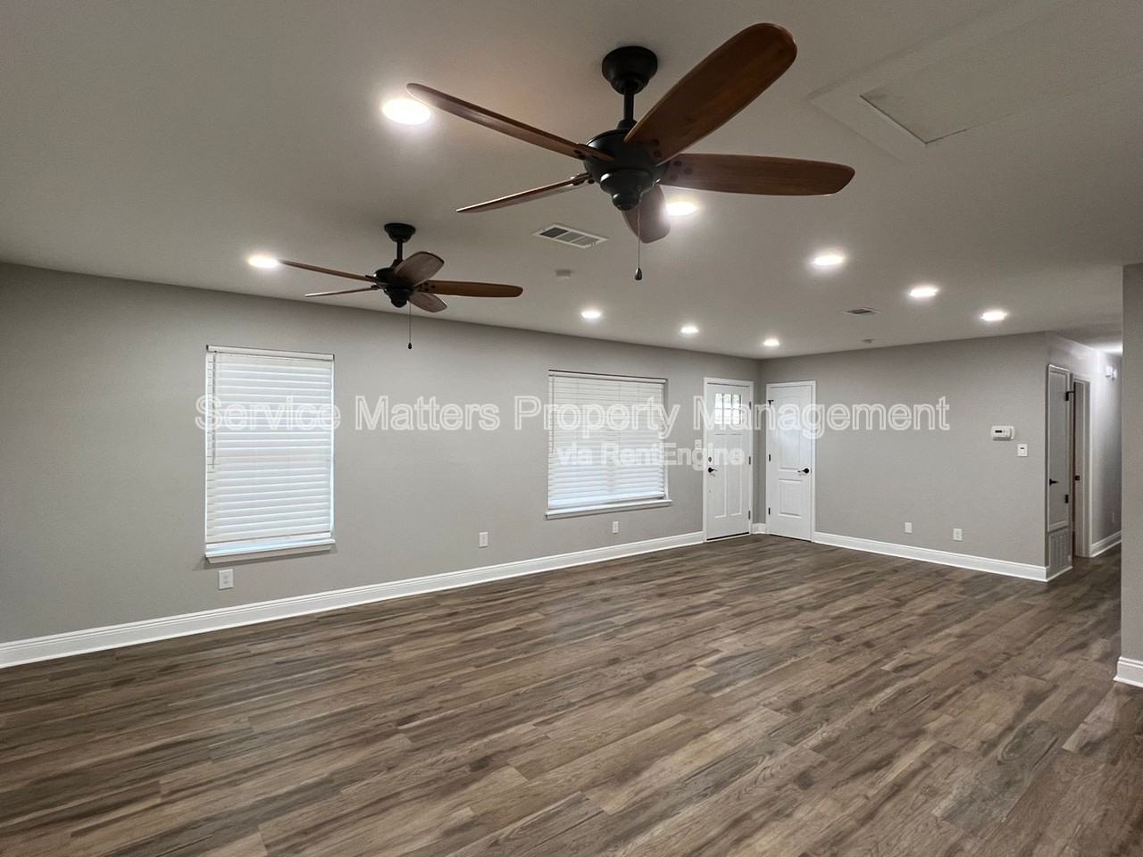 5429 Jenny Cir - Photo 3 of 20