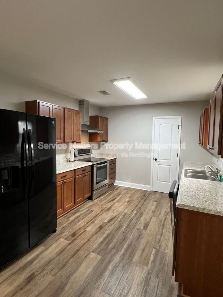 5429 Jenny Cir - Photo 6 of 20