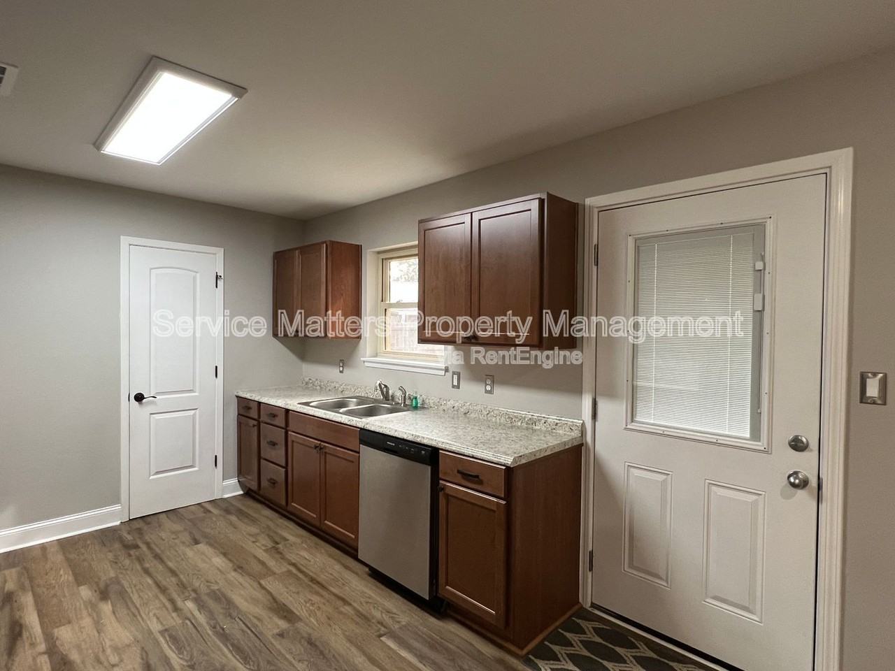 5429 Jenny Cir - Photo 7 of 20