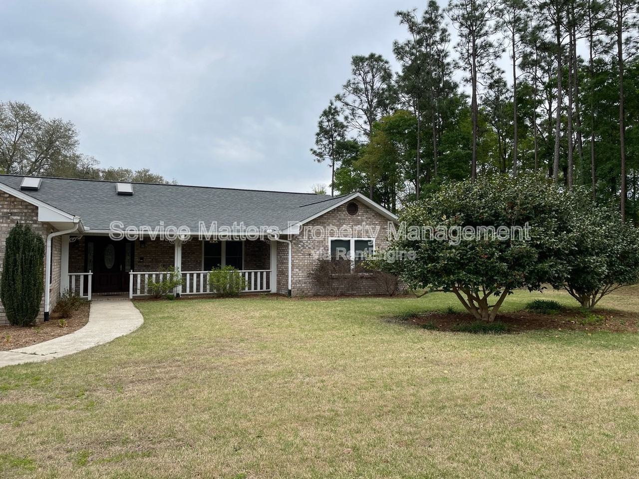 6274 Robin Hood Rd - Photo 2 of 36