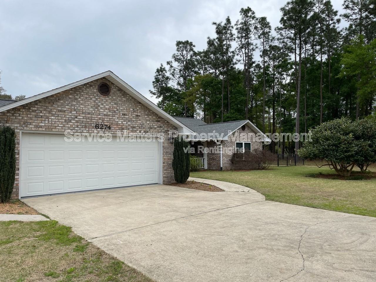 6274 Robin Hood Rd - Photo 3 of 36