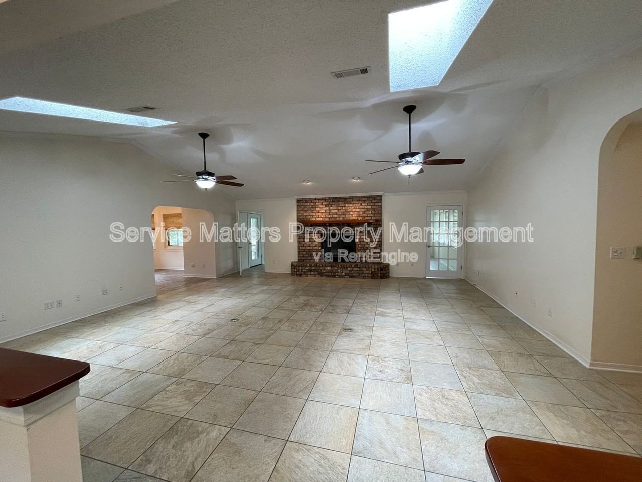 6274 Robin Hood Rd - Photo 6 of 36