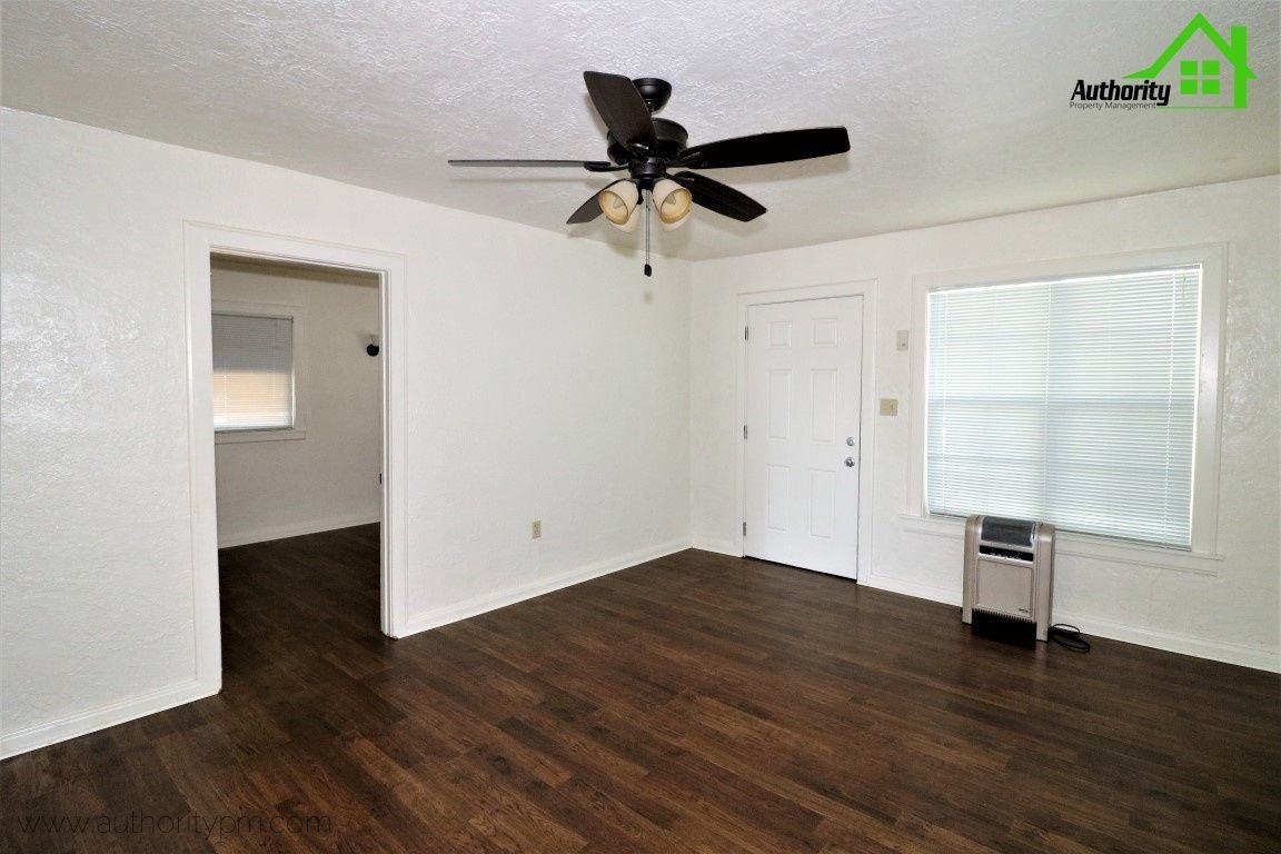 1141 Magnolia Ave - Photo 5 of 16