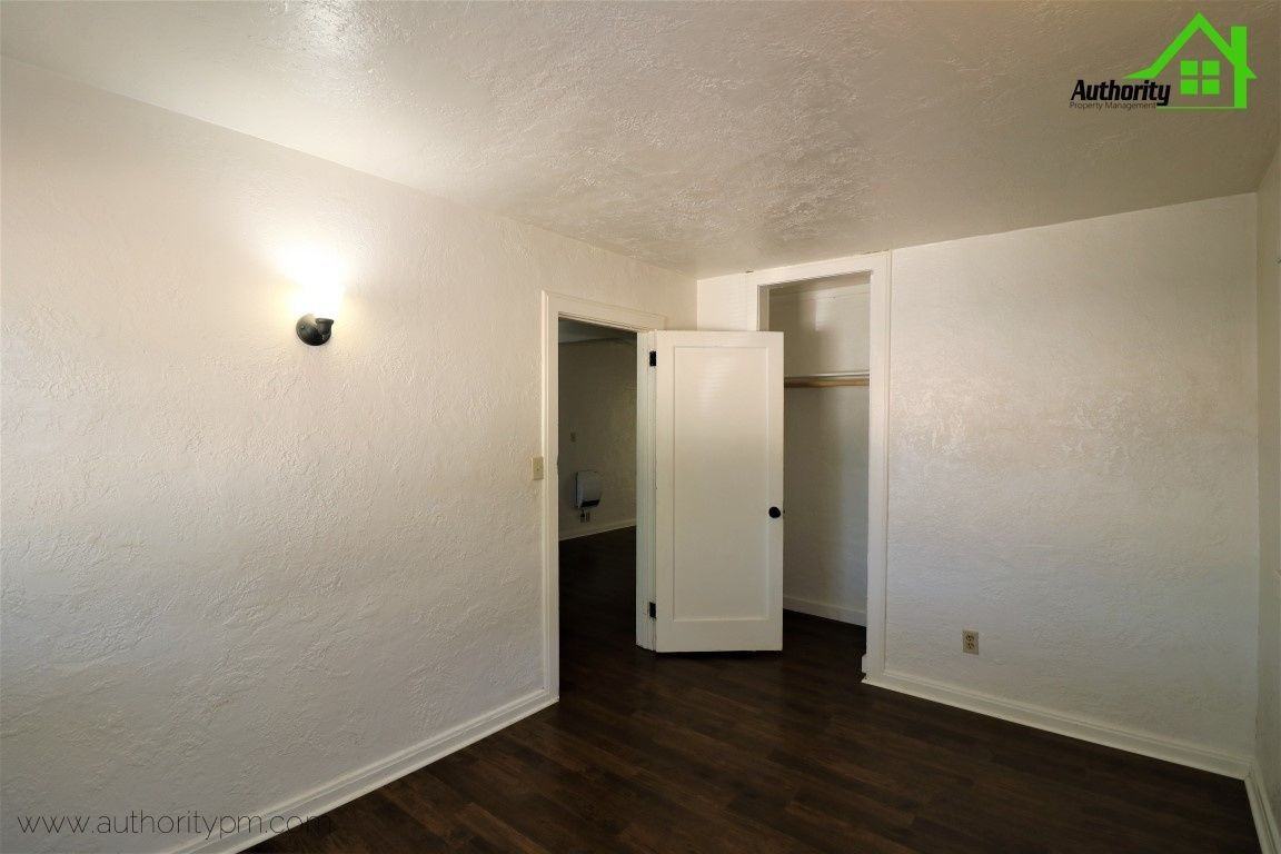 1141 Magnolia Ave - Photo 7 of 16