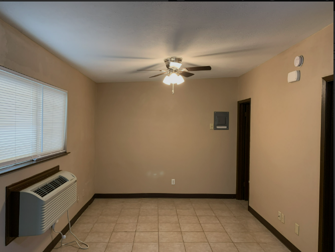 226 Cherry St - Photo 4 of 6