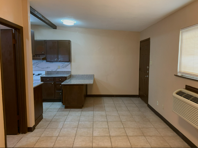 226 Cherry St - Photo 5 of 6