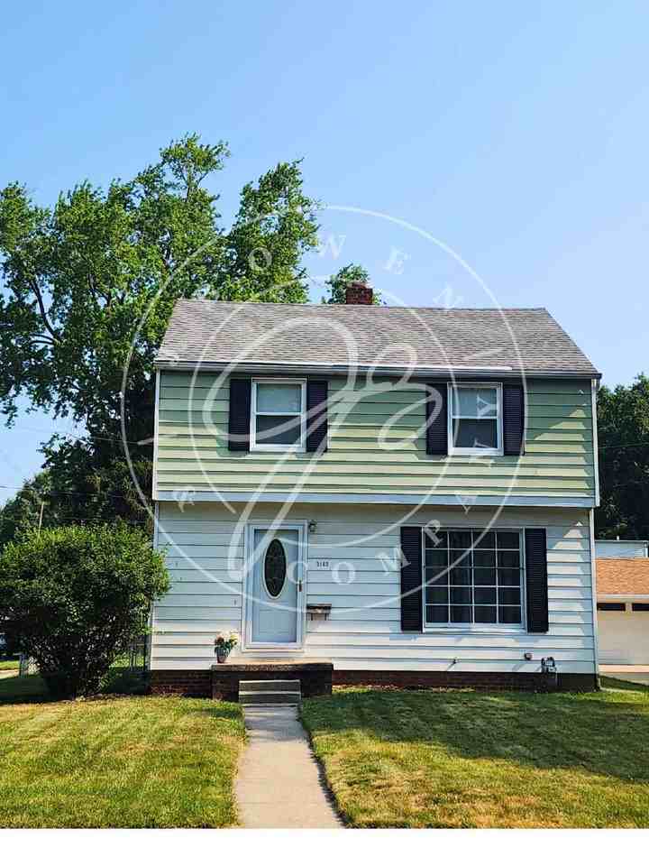 3162 Strathmoor Ave - Photo 2 of 35