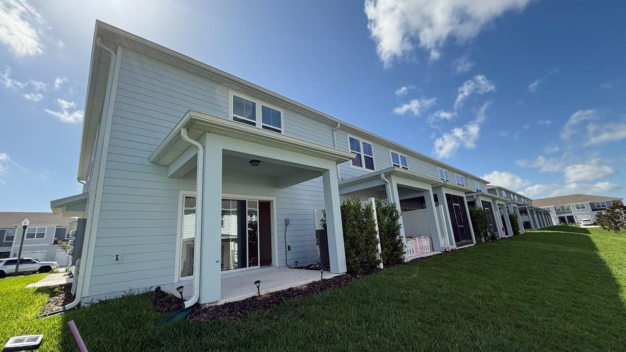 2599 Winsome Way - Photo 2 of 18