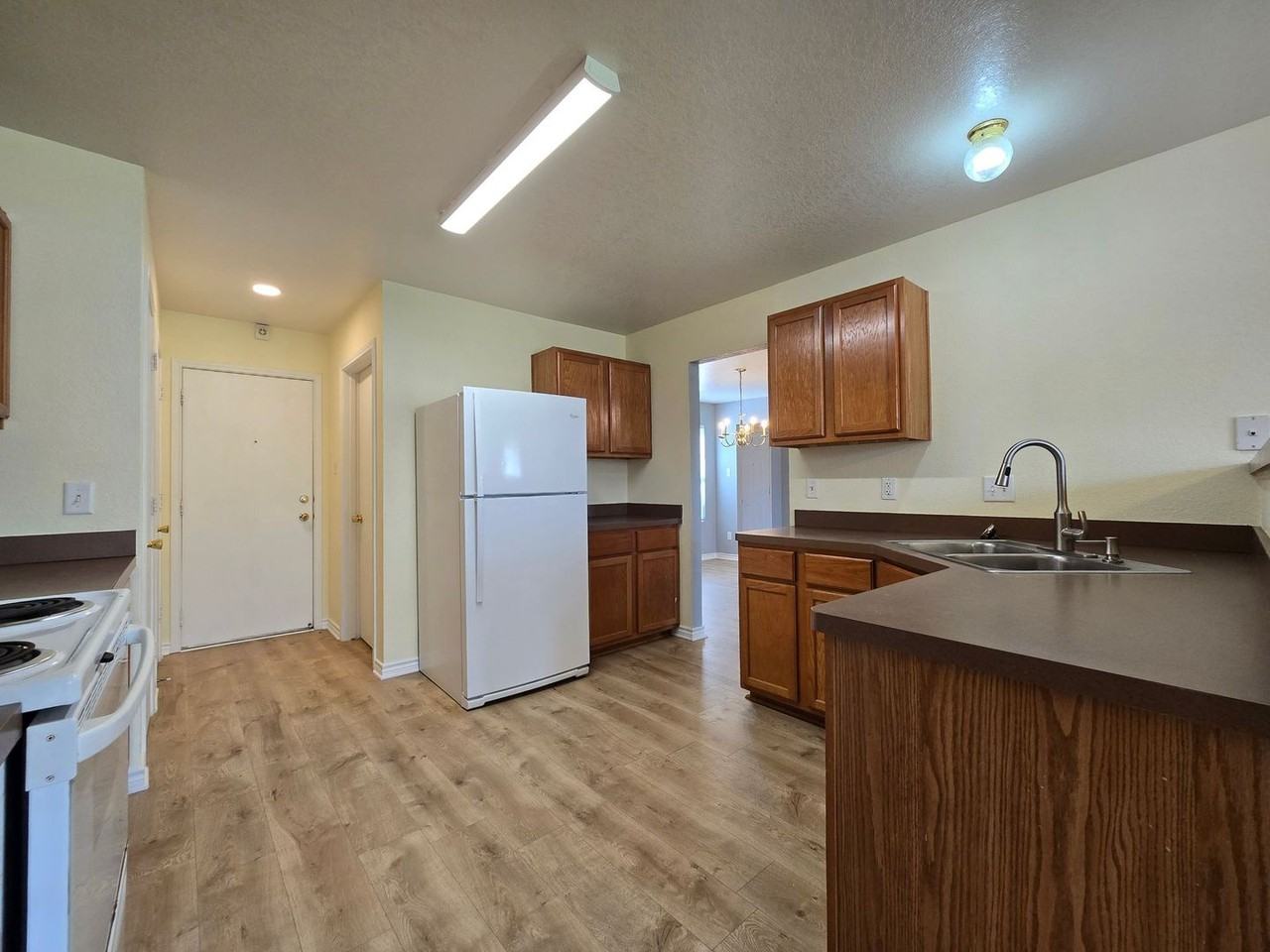 5201 Lauren Lea Dr - Photo 3 of 27