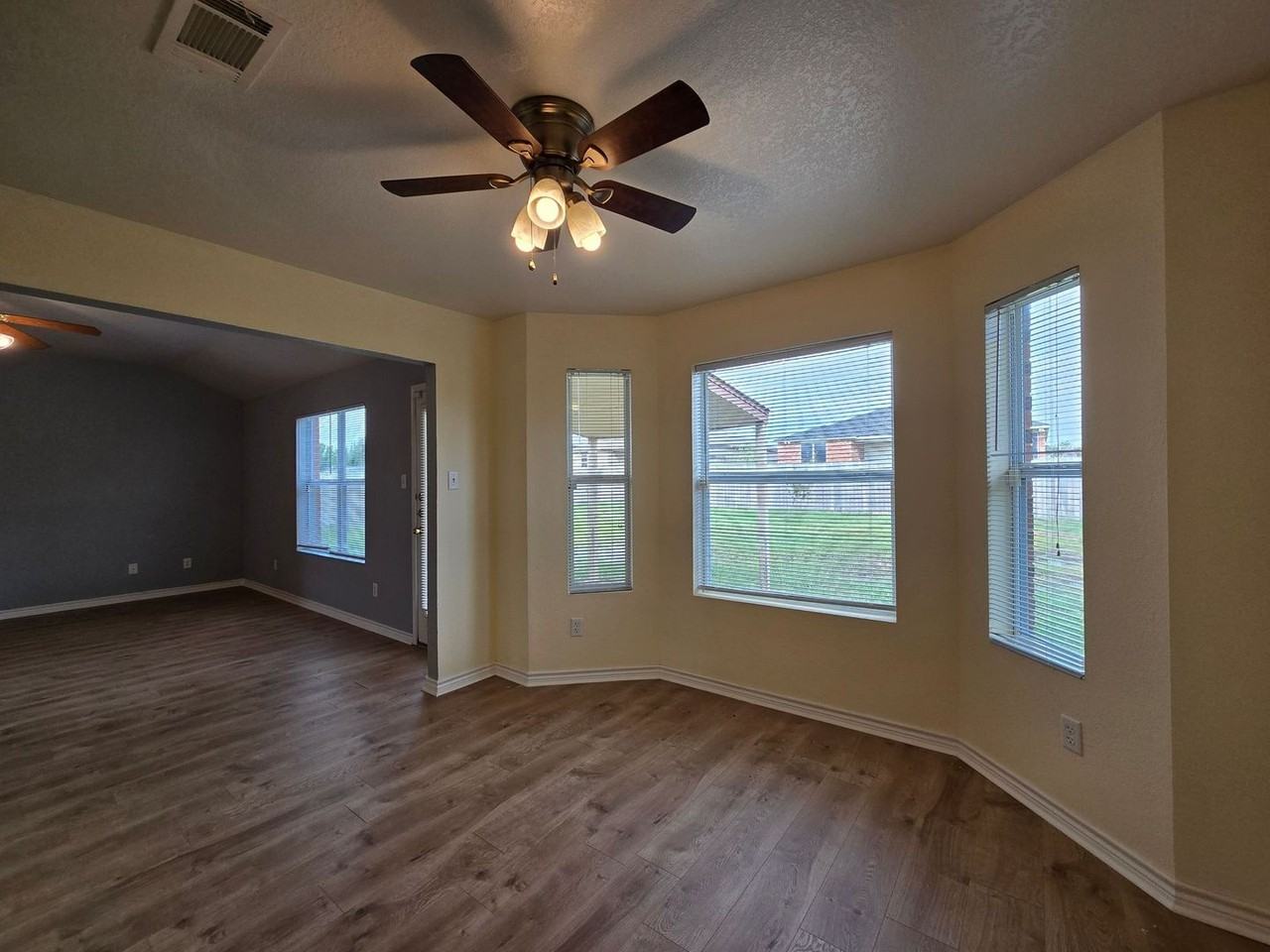 5201 Lauren Lea Dr - Photo 7 of 27