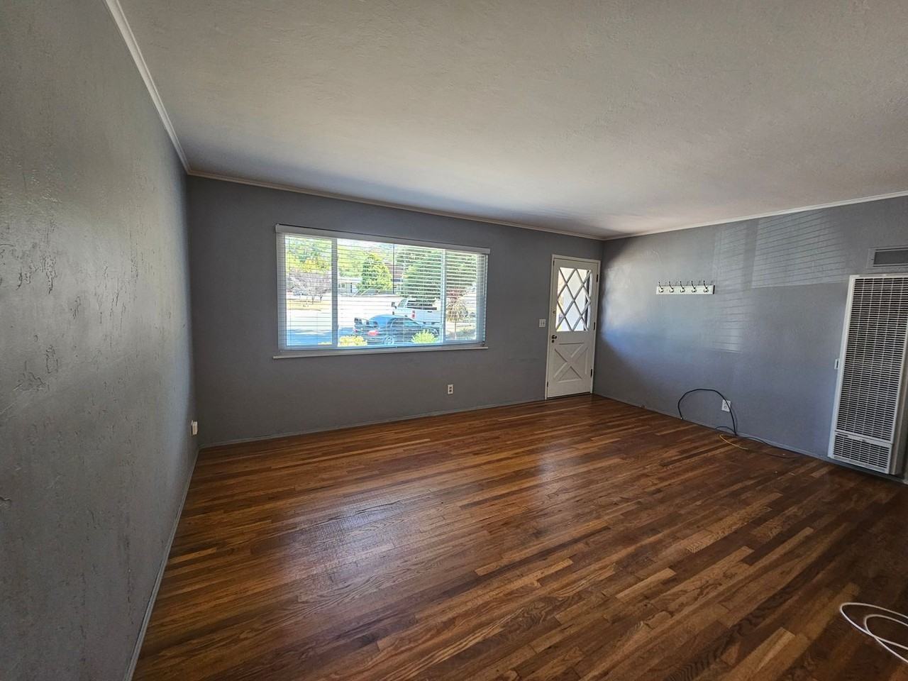 7 Elm Ct - Photo 4 of 12