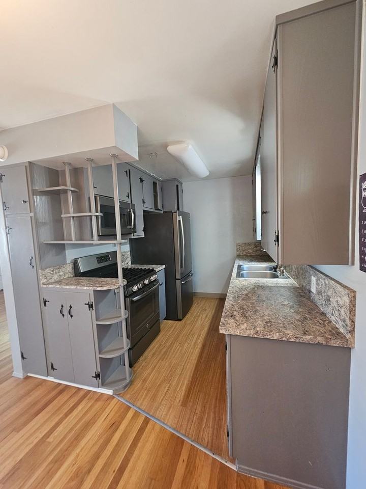 7 Elm Ct - Photo 5 of 12