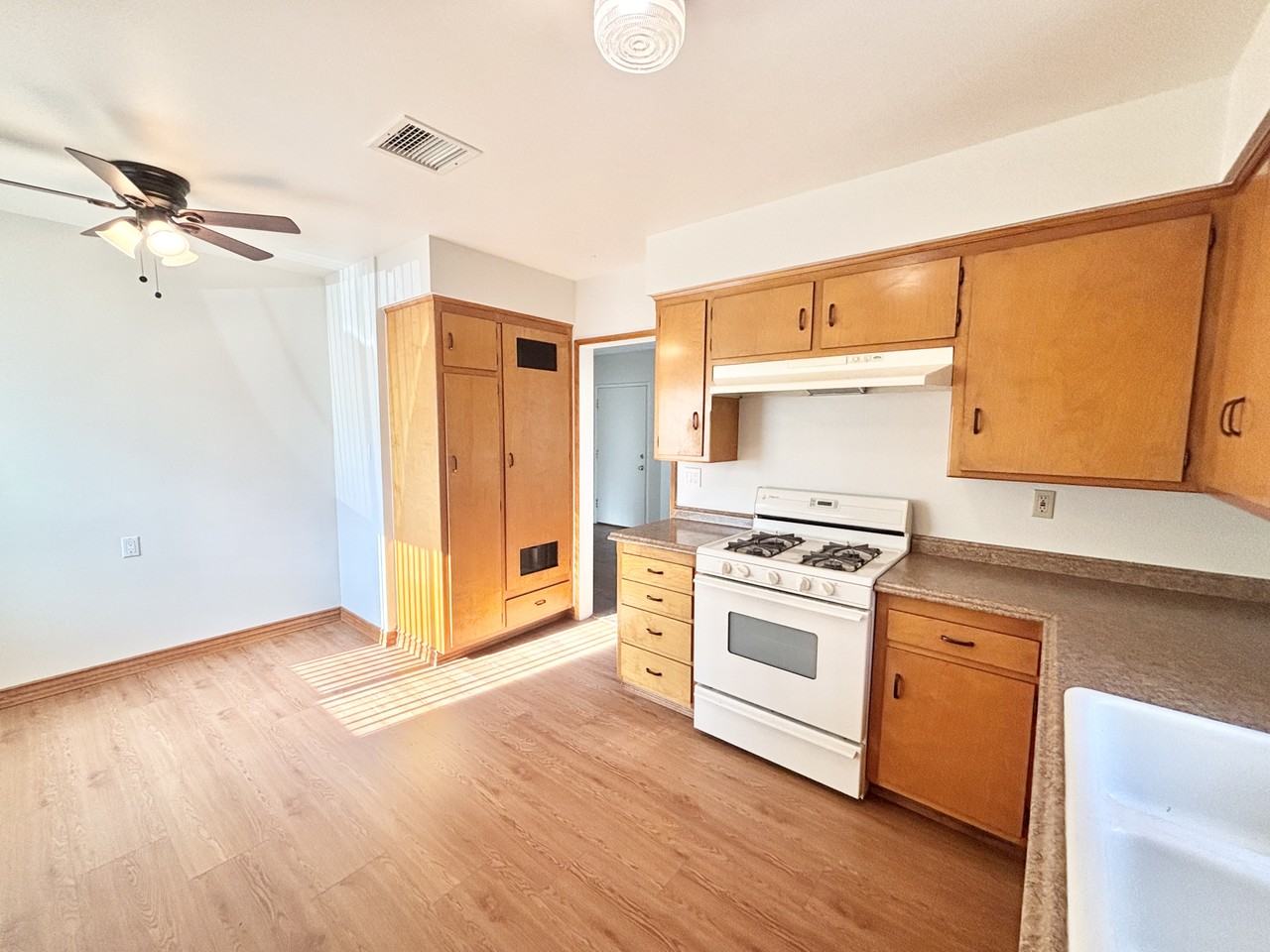 18007 Jersey Ave #NA - Photo 3 of 8