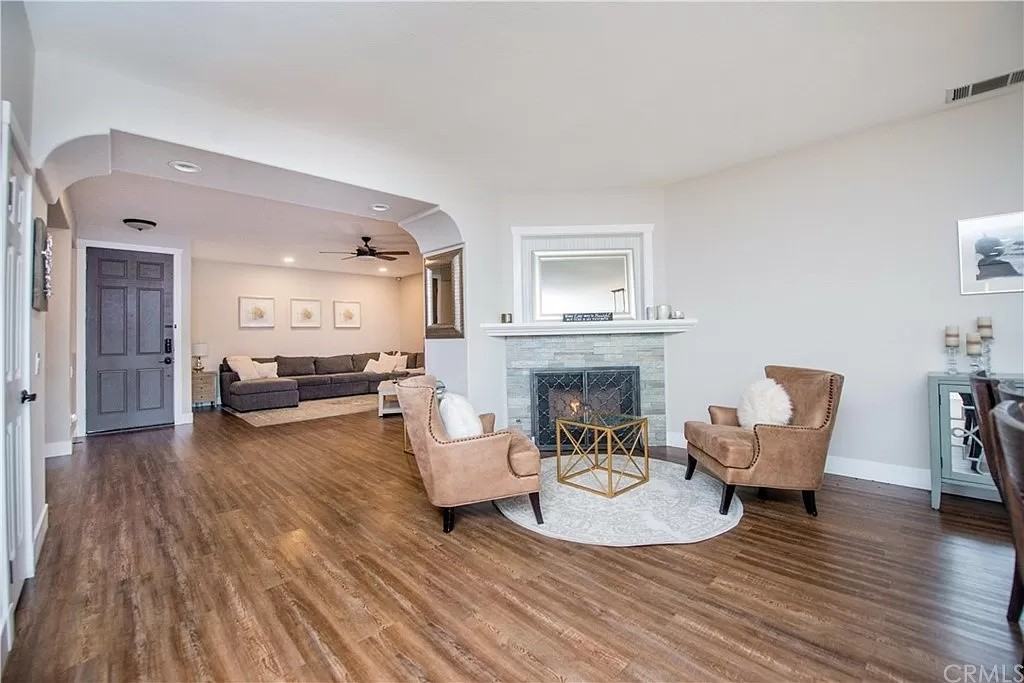 4233 Morales Way #NA - Photo 3 of 24