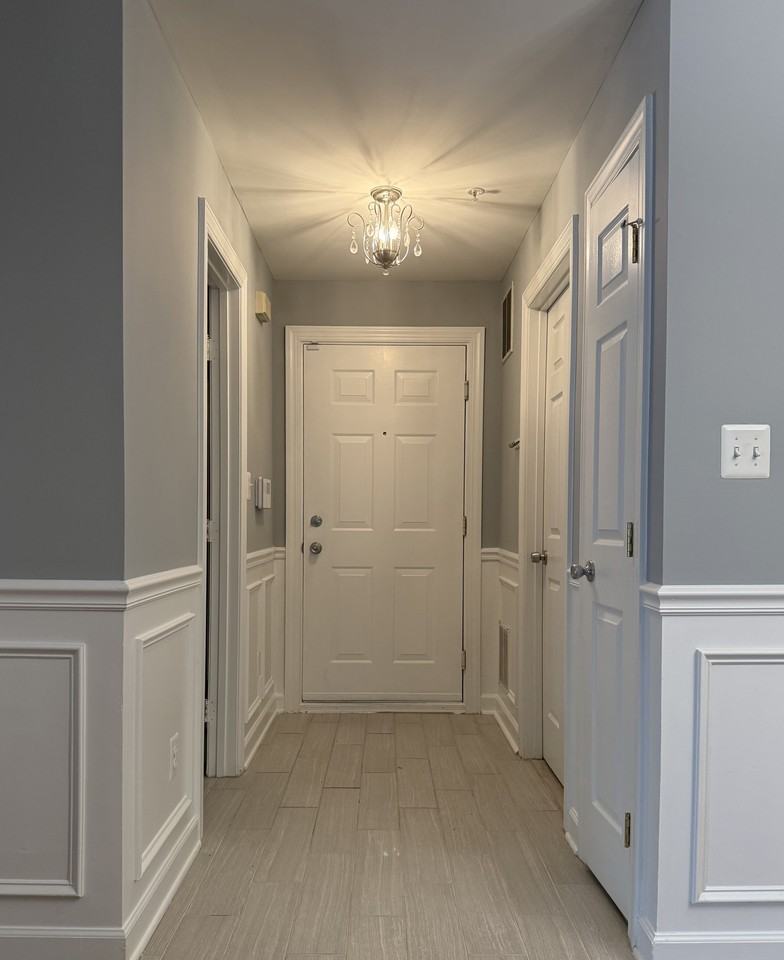 12205 Fairfield House Dr #602B - Photo 3 of 18