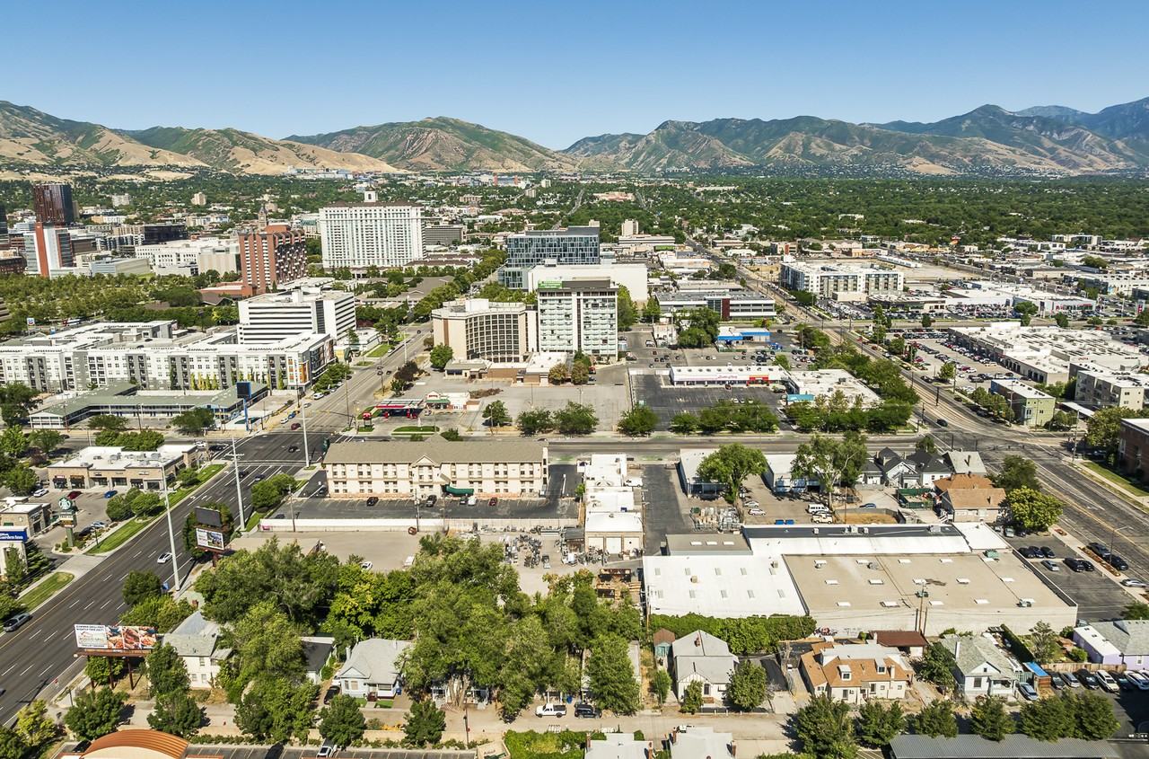 639 S Washington St #NA - Photo 5 of 21