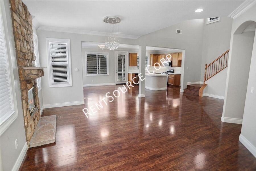 24170 Joshua Dr - Photo 2 of 19