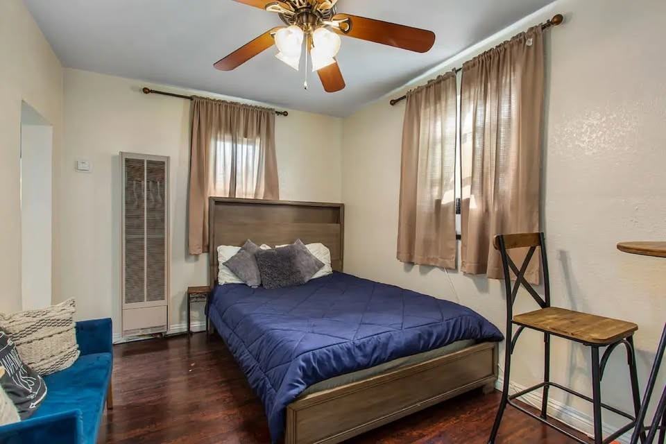 489 Nassau Ave #1-2 - Photo 2 of 16