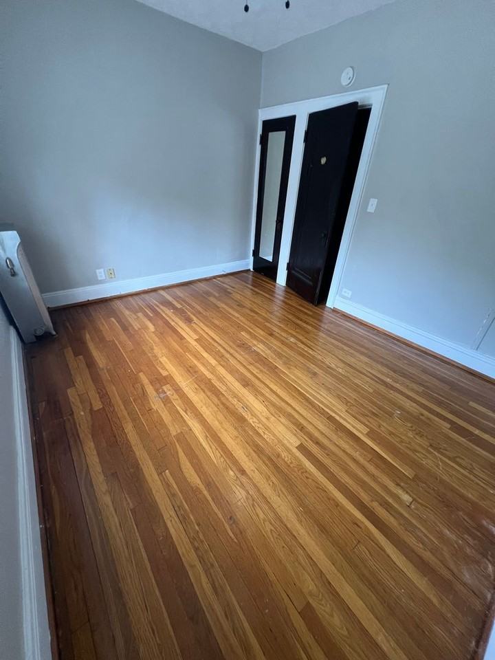 2676 Mayfield Rd - Photo 2 of 18