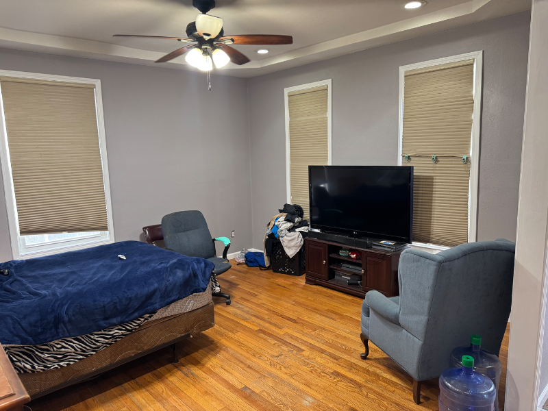 2214 Mccausland Ave - Photo 3 of 15