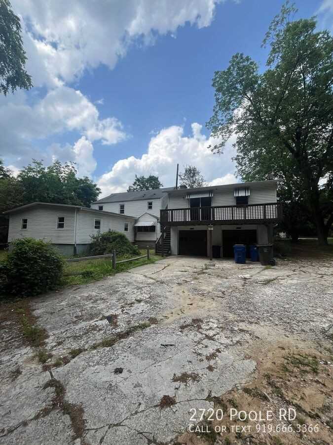 2720 Poole Rd - Photo 3 of 36