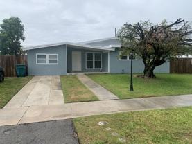 12515 Sw 187th Ter - Photo 1 of 1