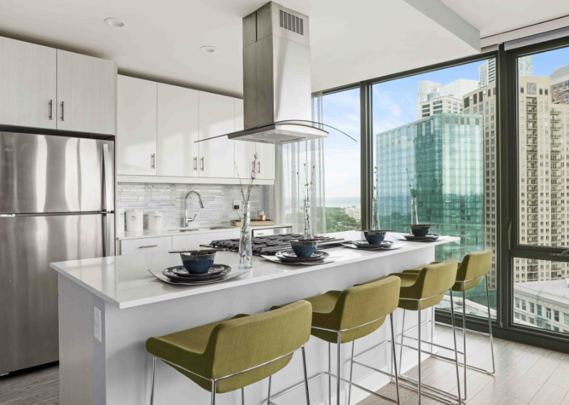 1028 S State St - Photo 2 of 14