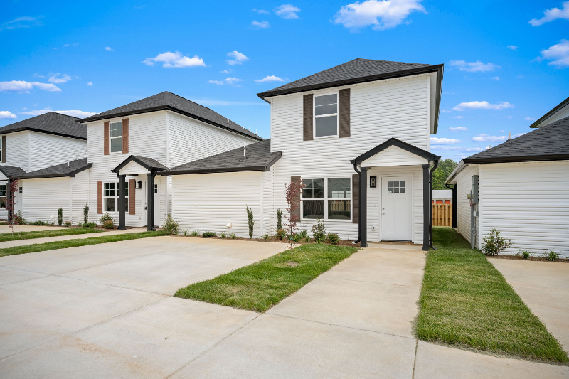 113 Mullican St - Photo 2 of 20