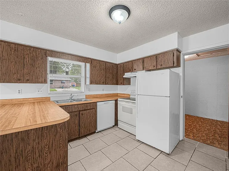 1213 Hartsell Ave - Photo 6 of 15