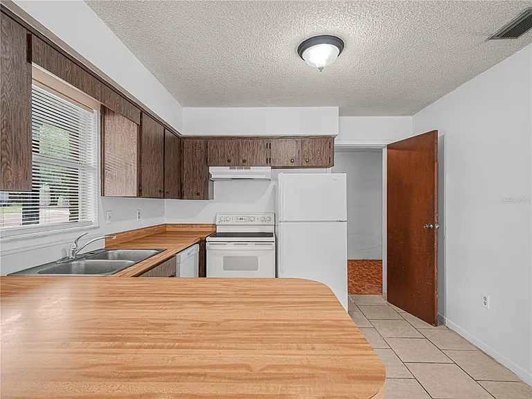 1213 Hartsell Ave - Photo 7 of 15