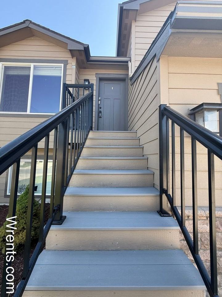 1217 S Greenacres Rd - Photo 3 of 22