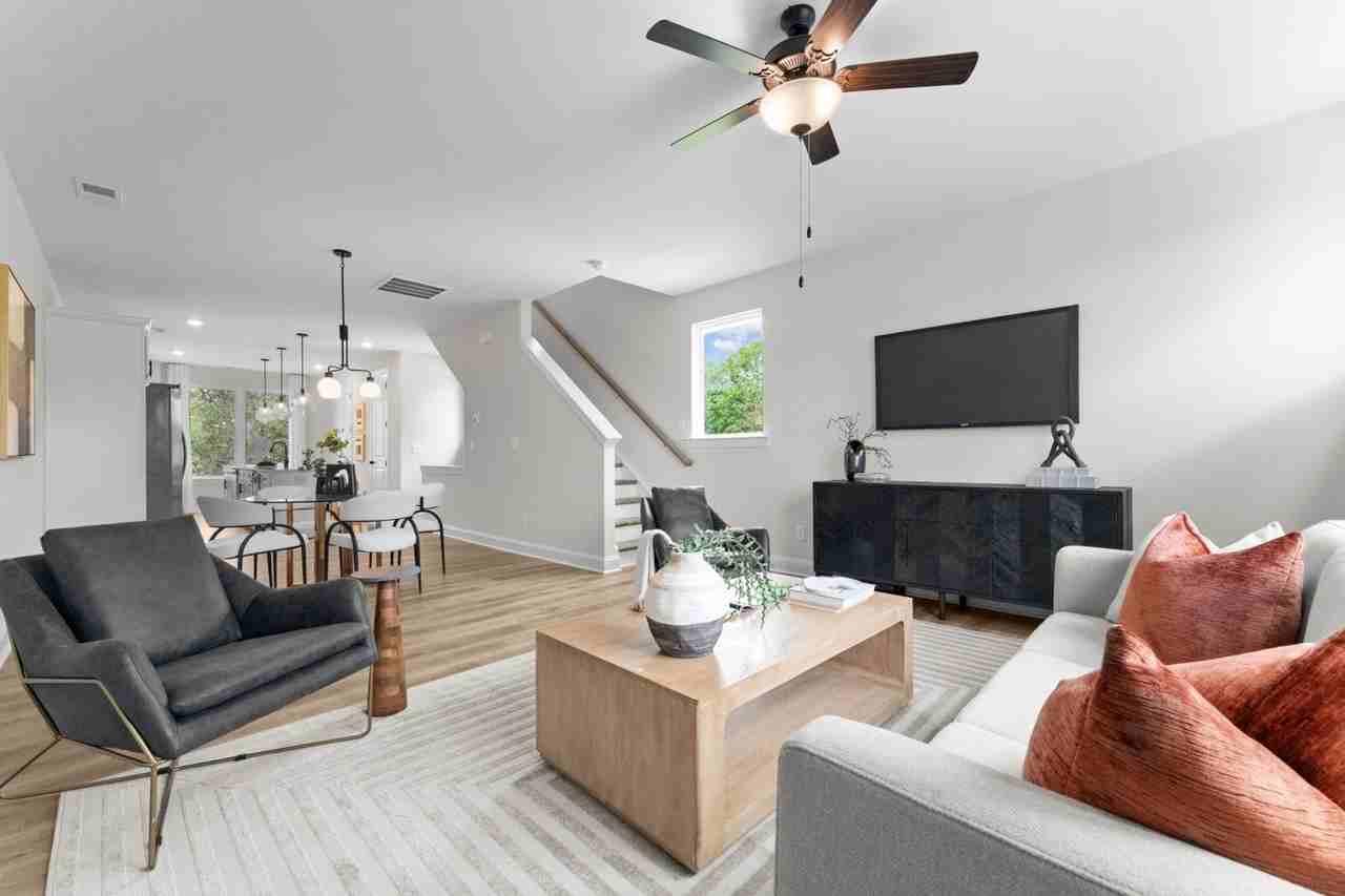 3212 Riley Ave - Photo 3 of 50