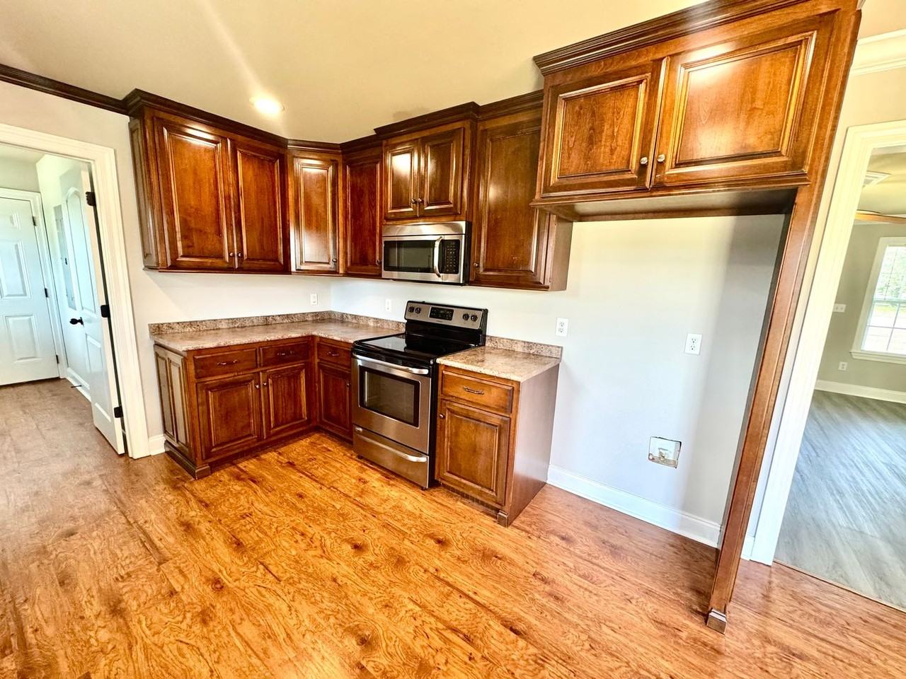26360 6th St - Photo 5 of 12