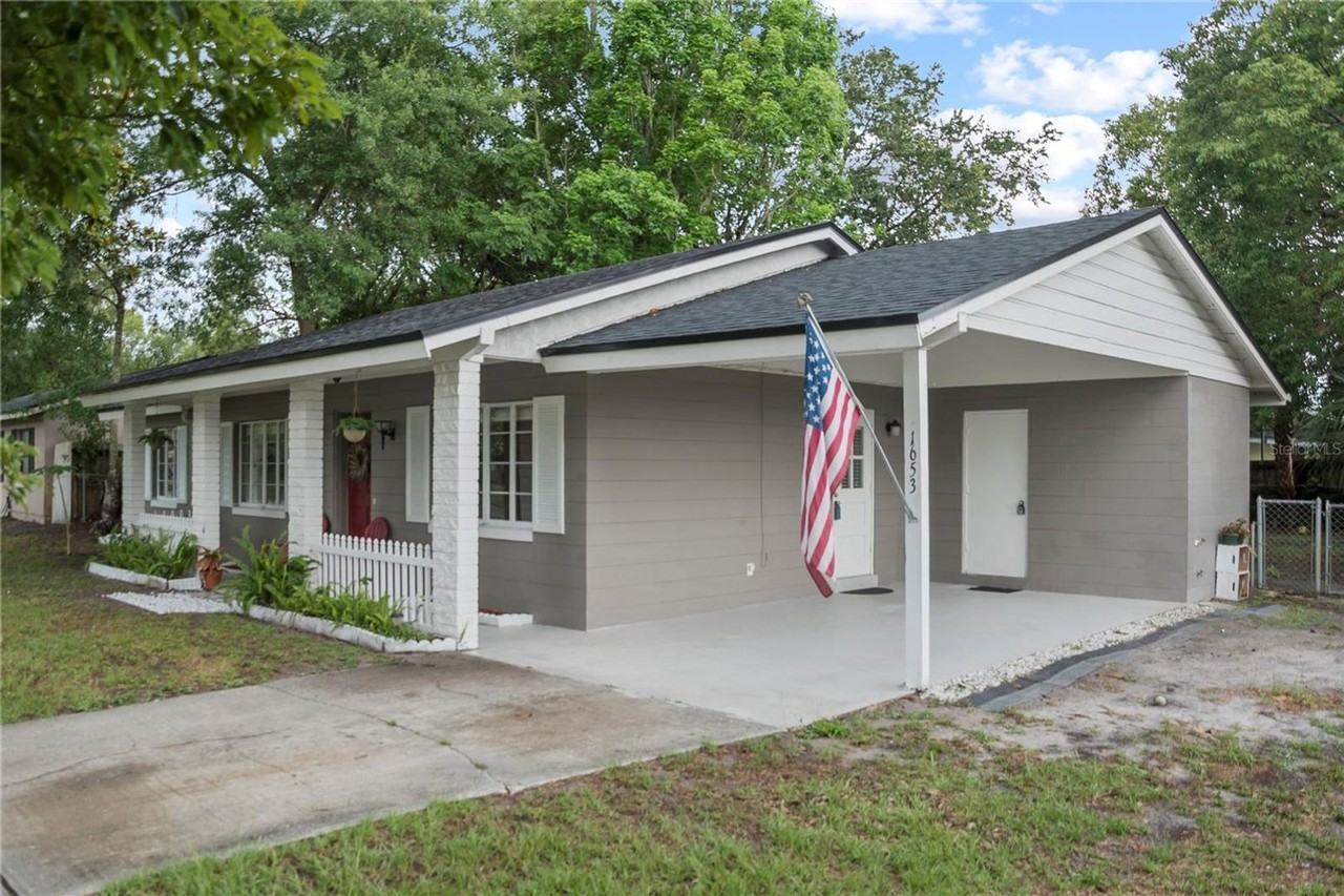 1653 Peruvian Ln - Photo 3 of 23