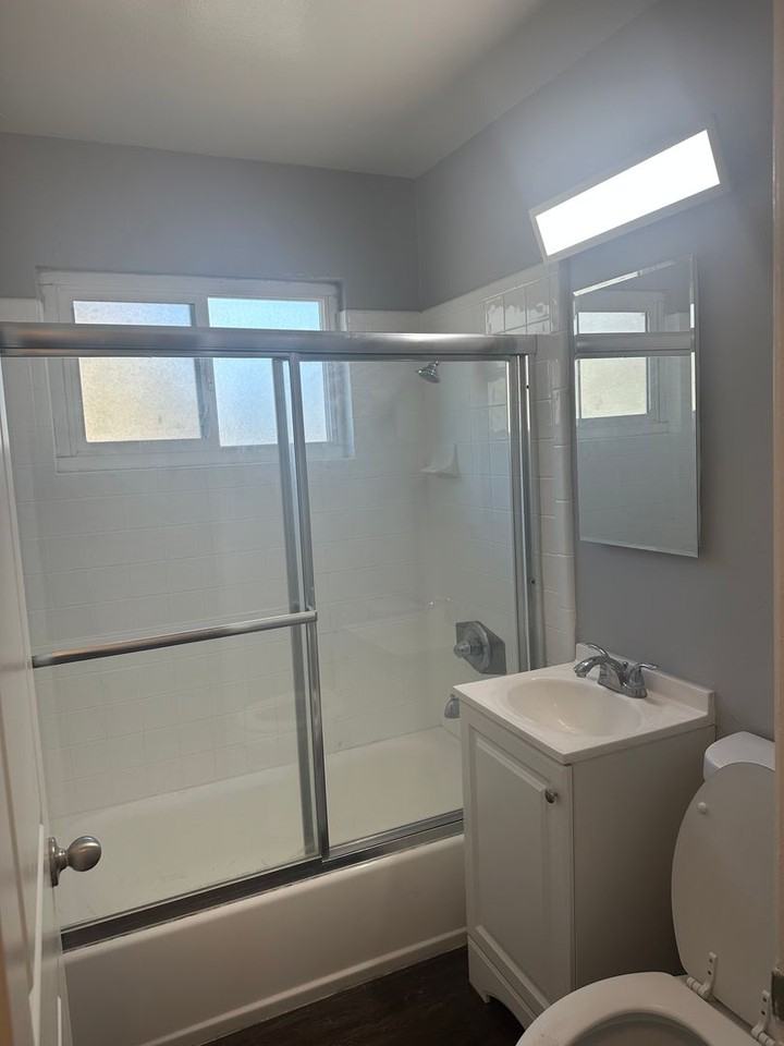 375&385&395 S 4th Street - 395-04 #395-04 - Photo 6 of 6
