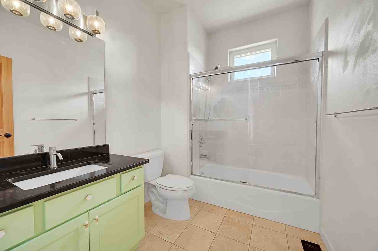 365 Vasquez Ct - Photo 4 of 23