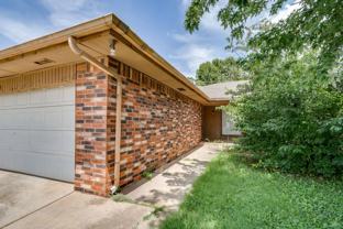 7312/7314 Kings Manor Court - Photo 1 of 1