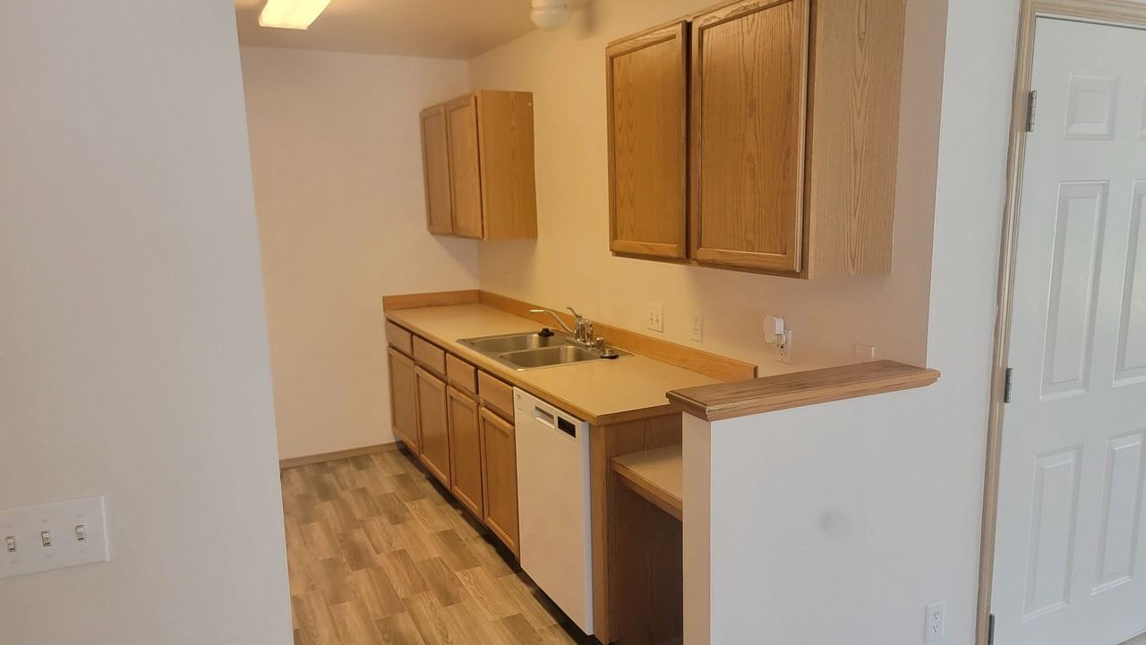1909 S Blake Rd #A - Photo 5 of 17