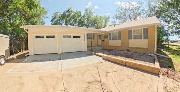 featured image of 2313 Claflin Road