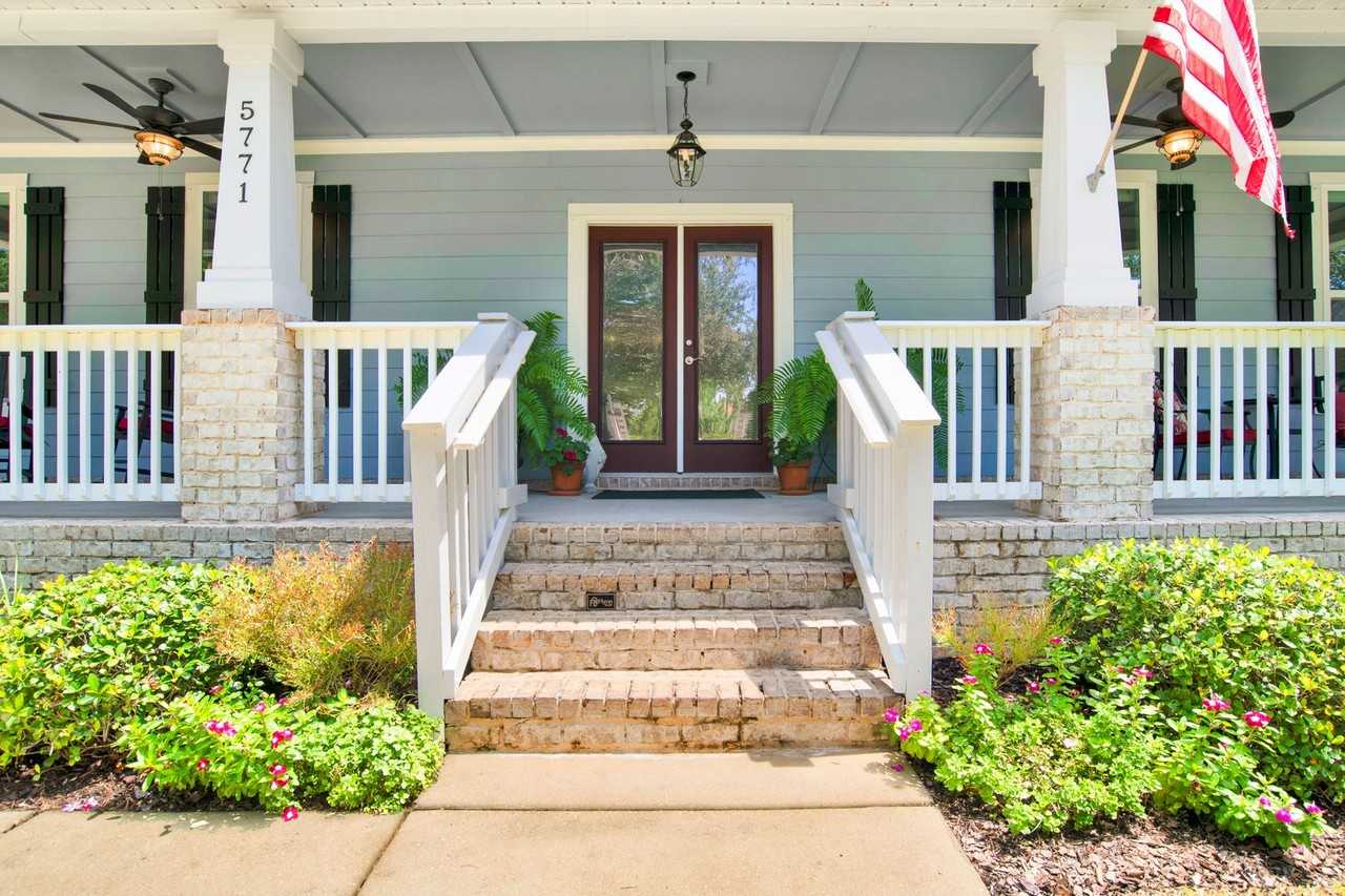 5771 Red Cedar St - Photo 3 of 44