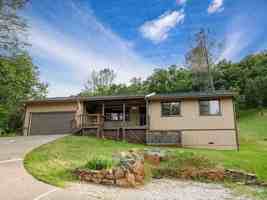 featured image of 20798 Chaparral Cir