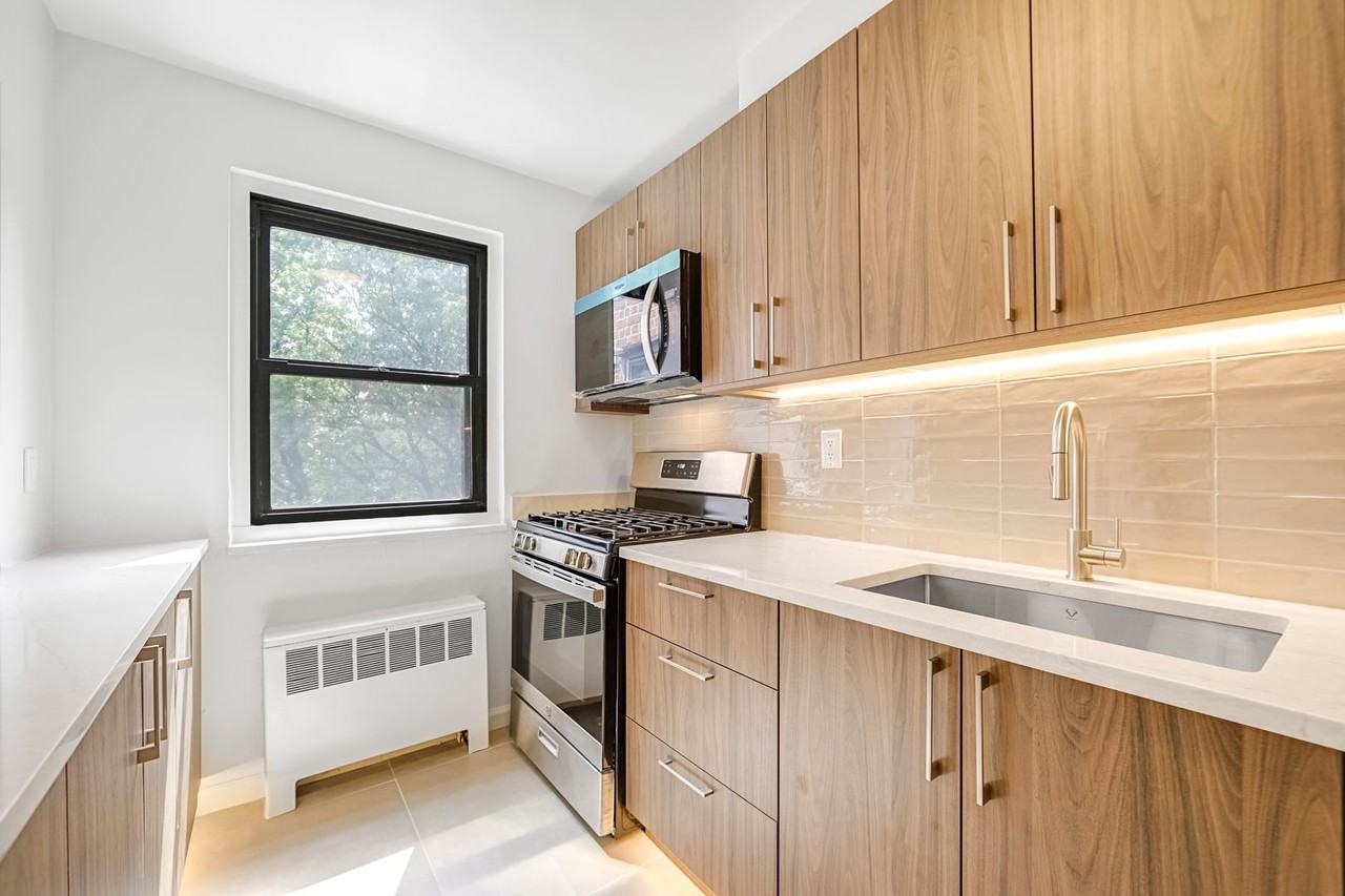 2329 Hudson Ter - Photo 2 of 17
