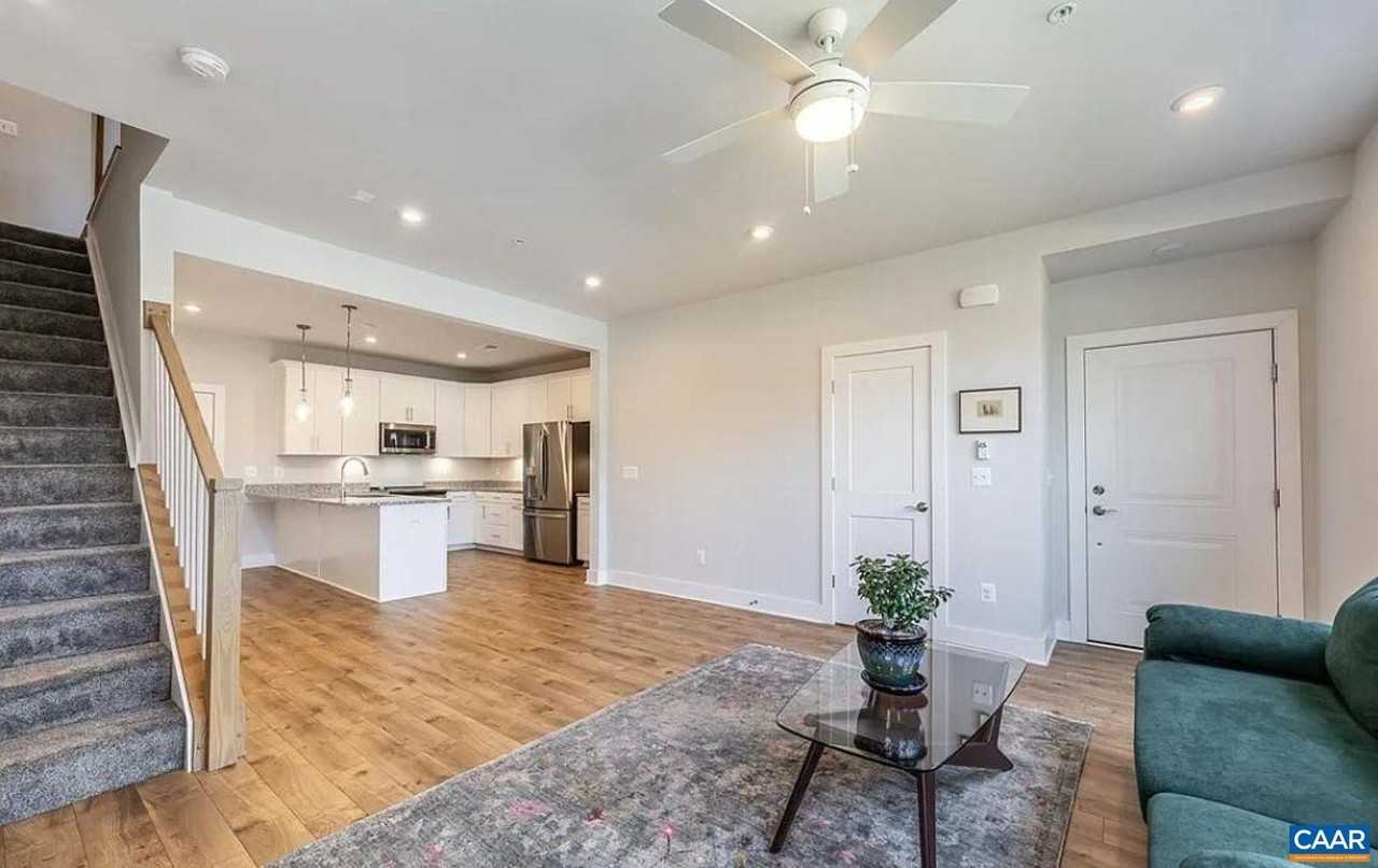 602 Noush Ct #A - Photo 3 of 12