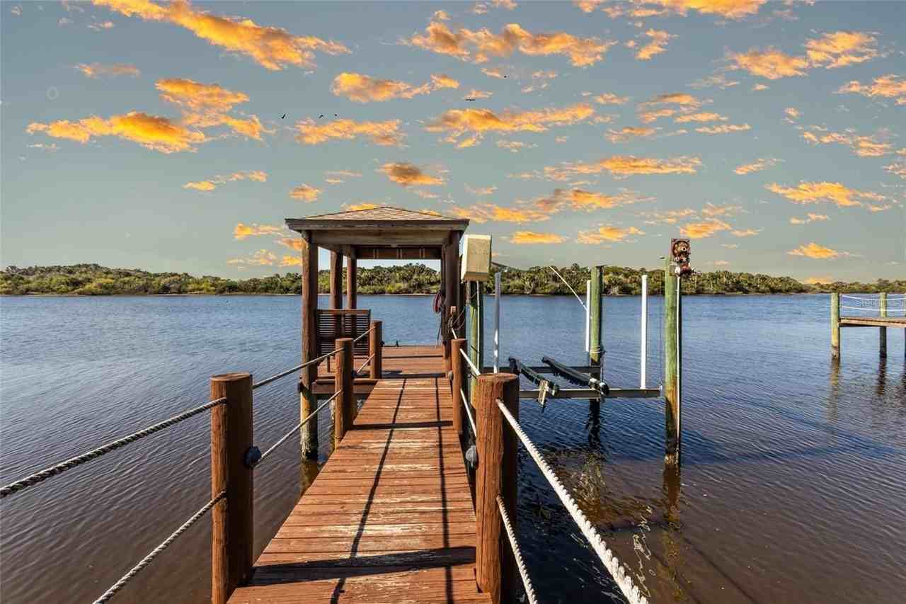 3548 John Anderson Dr - Photo 4 of 40