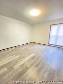 404 Bayberry Ct - Photo 6 of 21